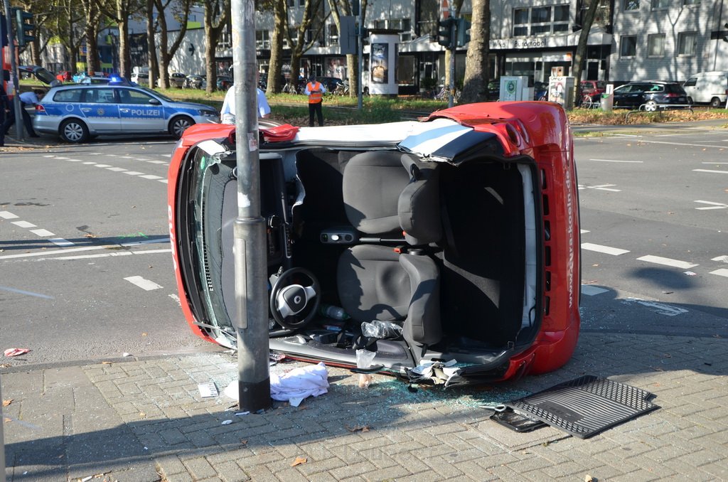 VU Koeln Ehrenfeld Vogelsangerstr Melatenguertel P6054.JPG